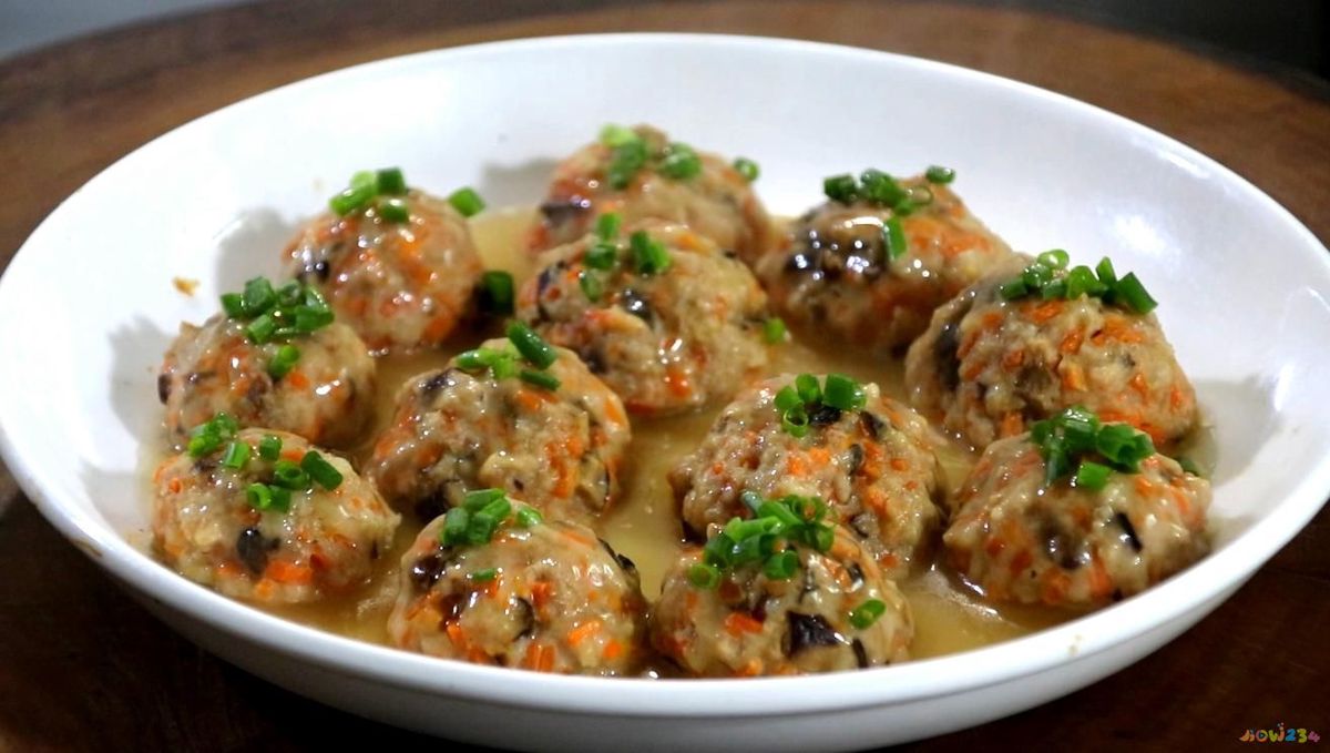 如何做香菇肉丸子_香菇家常做法肉丸子视频_香菇肉丸子的家常做法
