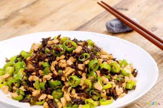 四川家常小菜有哪些_四川小菜的做法大全窍门_小四川家常菜