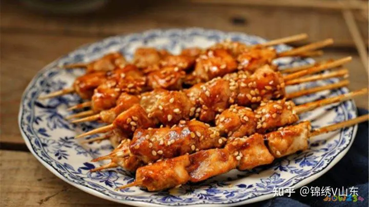 胡萝卜青椒炒肉的做法大全家常_青椒胡萝卜家常做法_蟹的做法家常爽口萝卜的做法