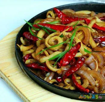 清蒸草鱼的家常做法_家常清蒸草鱼_清蒸梭鱼的家常做法