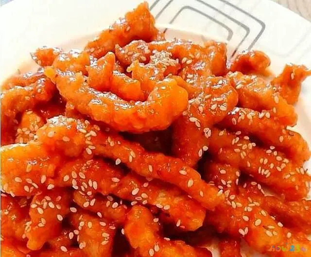 炒鱿鱼圈的家常做法_干鱿鱼炒芹菜的做法大全家常_肉炒青瓜家常做法家常