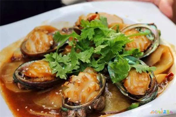 鳝鱼的家常做法_黄焖鳝鱼的家常做法_家常黄瓜烧鳝鱼