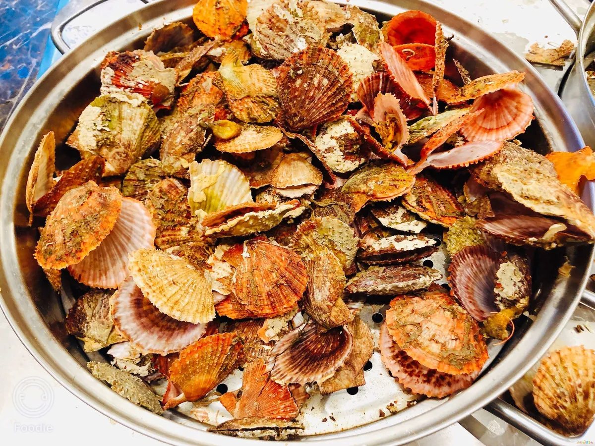 清蒸黄鱼的家常做法_黄鱼鲞烧牛蛙_家常烧小黄鱼