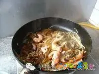 素炒面的家常做法_西红柿炒面的家常做法_鱼香肉丝炒面的家常做法