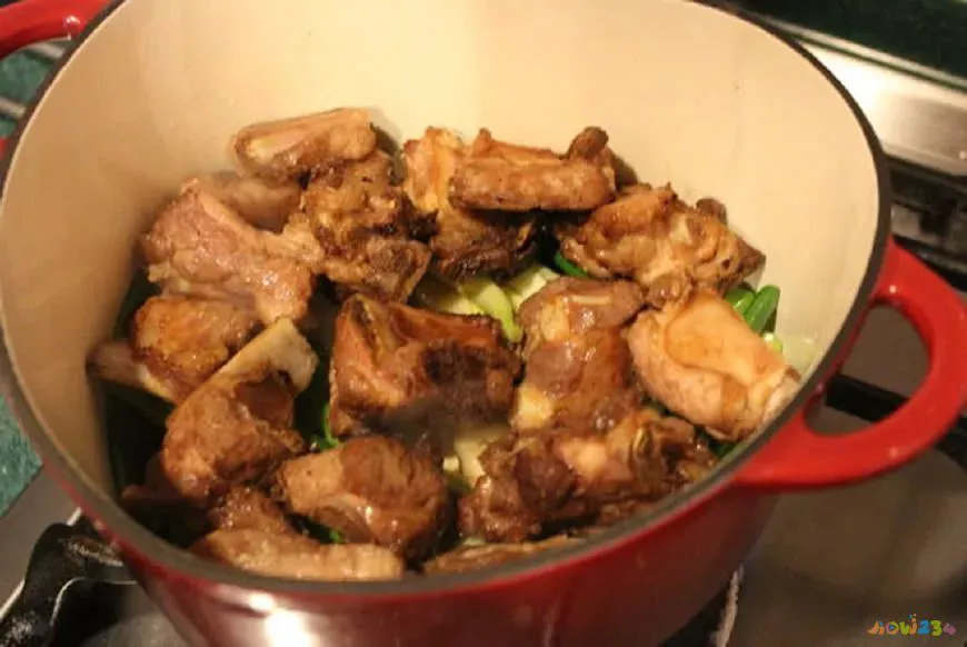 苏州家常菜做法_盐菜回锅肉的家常做法_菜丸子的家常做法炸丸子