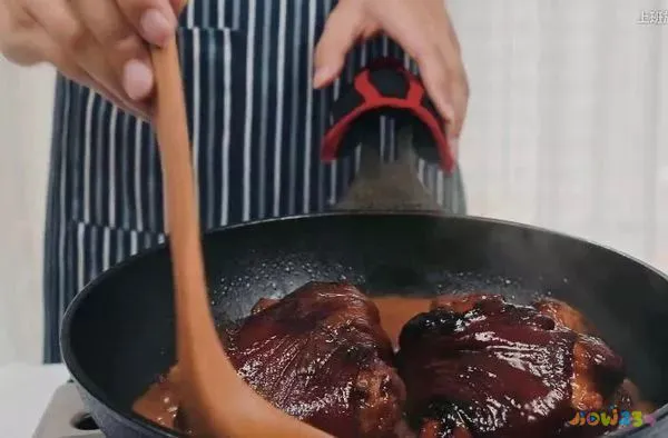 肘子的家常做法_最简单的肘子做法大全_肘子的家常做法简单好吃