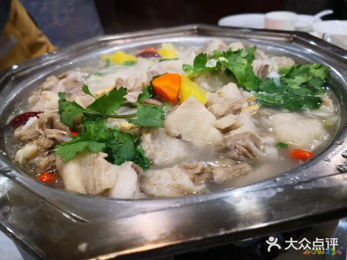 家常菜 汤_无肉不欢最好吃的家常美味肉菜_菌汤的做法大全家常汤