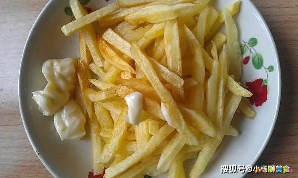 如何做薯条家常做法_炸甜红薯条的做法_炸薯条的家常做法