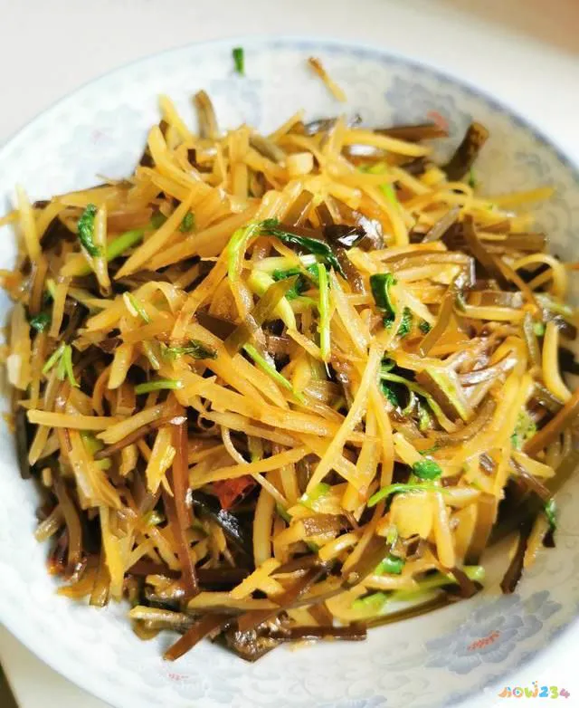 排骨海带家常做法_海带的家常做法_黄豆芽炖海带家常做法