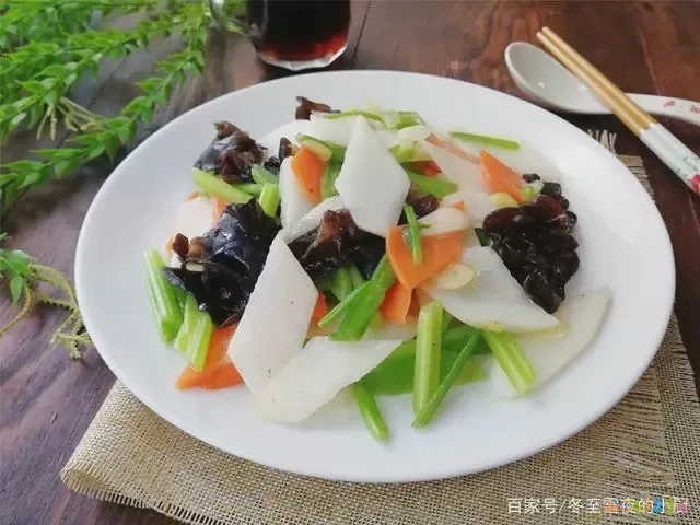 洋葱烤牛肉的家常做法_牛肉洋葱家常做法大全_牛肉洋葱的做法大全家常窍门