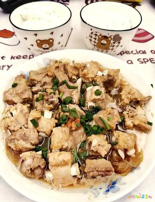 排骨蒸粉条的做法_粉蒸排骨的家常做法_粉蒸排骨的配料