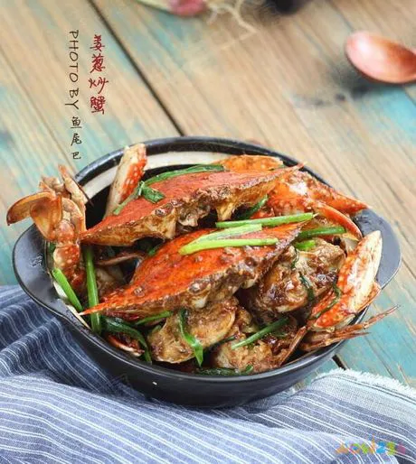 姜葱炒蟹的家常做法