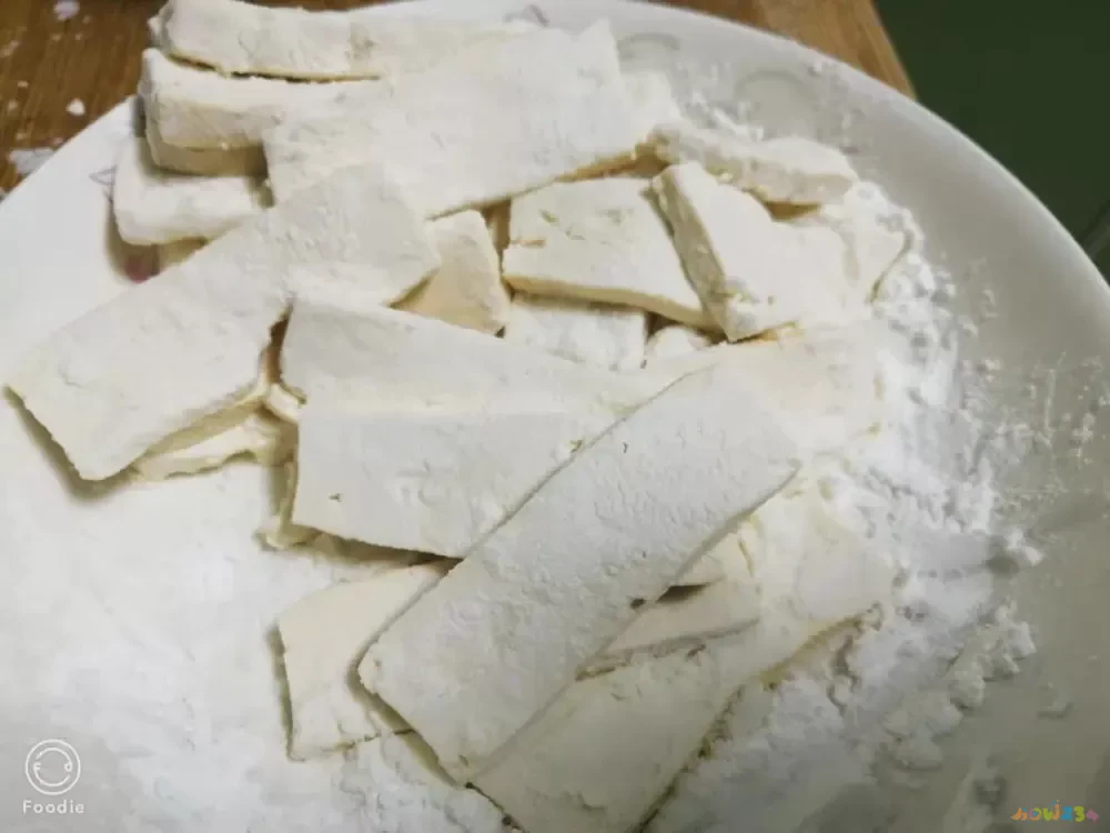 鳕鱼豆腐的家常做法_鳕鱼炖豆腐的简单做法_鳕鱼炖豆腐做法