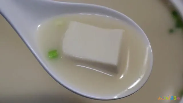 清炖小鲫鱼豆腐汤的家常做法（鲫鱼豆腐汤的家常做法）(7)