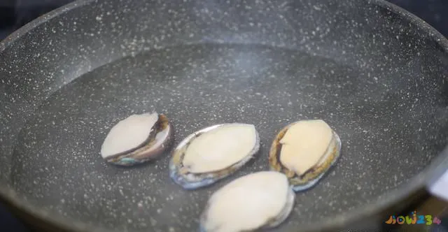 葱烧海参的家常做法_葱烧海参家常做法视频_葱烧海参的做法 家常做法视