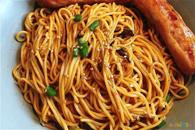 家常哨子面的做法_面片汤的家常做法_哨子面的家常做法