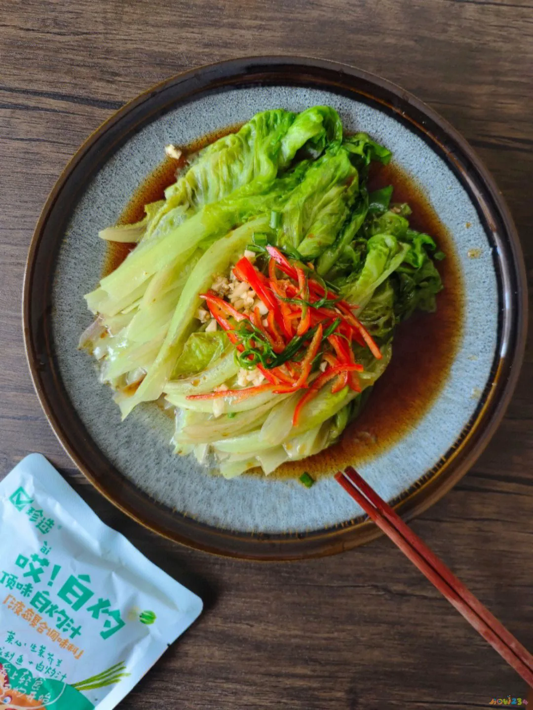 凉拌凉粉的家常做法_黄瓜丝拌凉粉的家常做法_凉拌海带丝家常做法