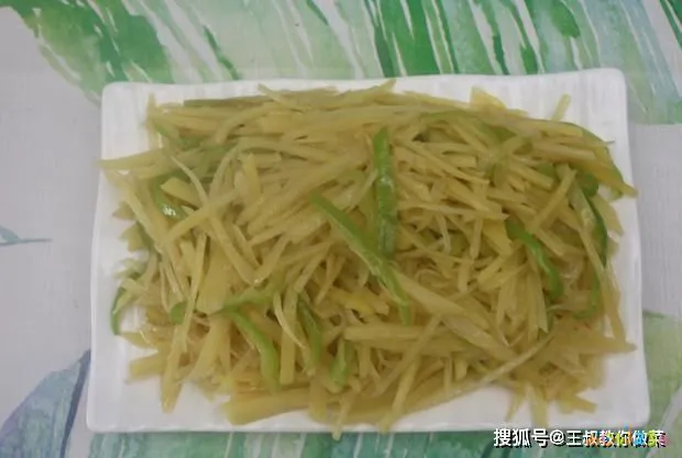 简单酸辣土豆丝_酸辣土豆丝的家常做法_31种土豆家常做法酸辣土豆丝
