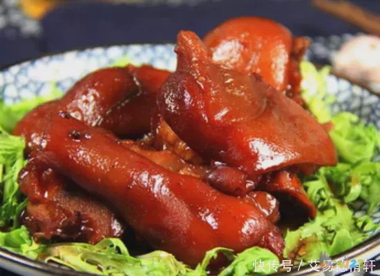 家常红烧肉的做法拌面的做法_家常红烧猪蹄做法大全_红烧猪蹄的家常做法