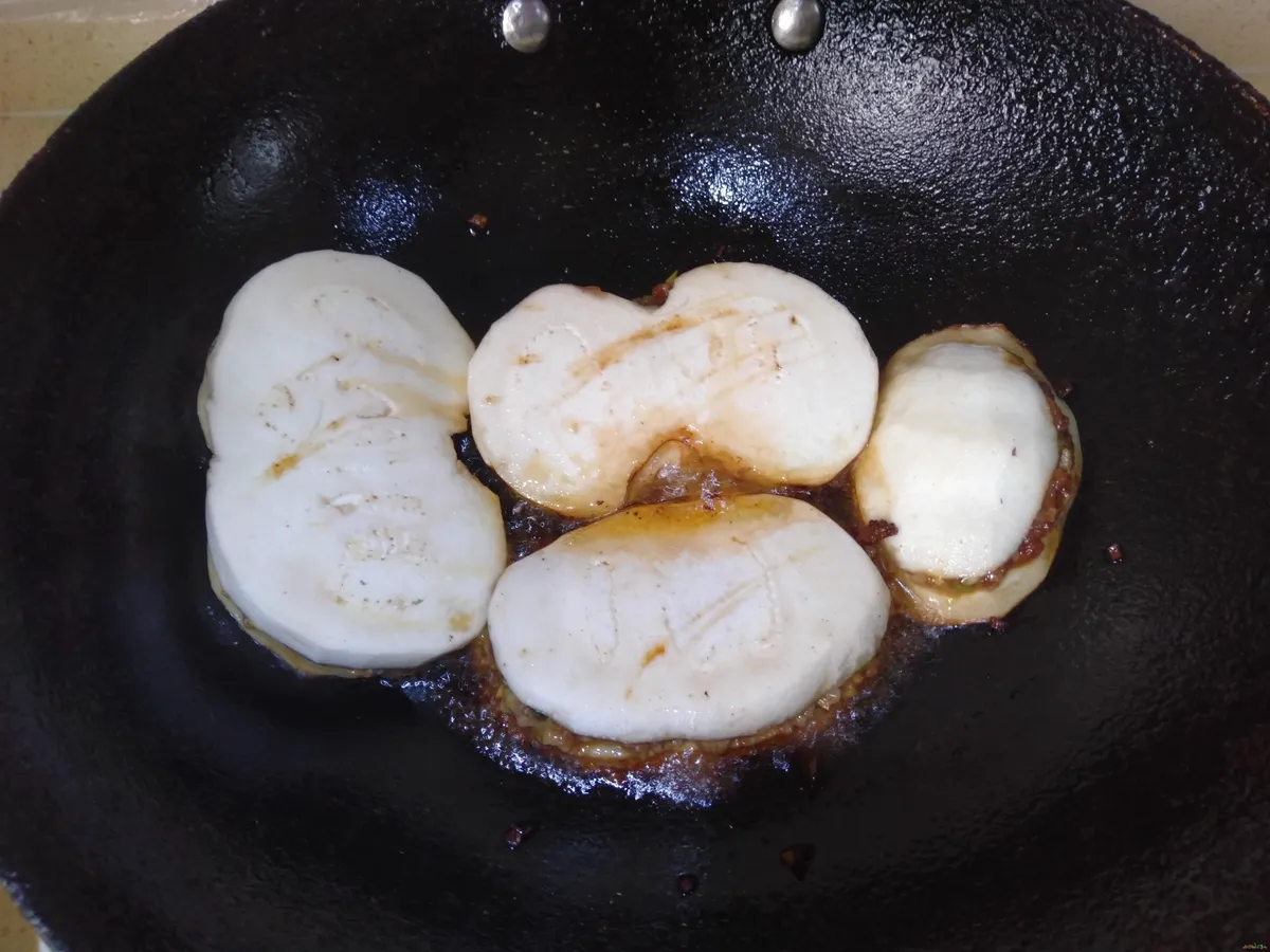 蒜烧茄子怎么做好吃_蒜烧茄子的家常做法_家常蒜茄子的做法