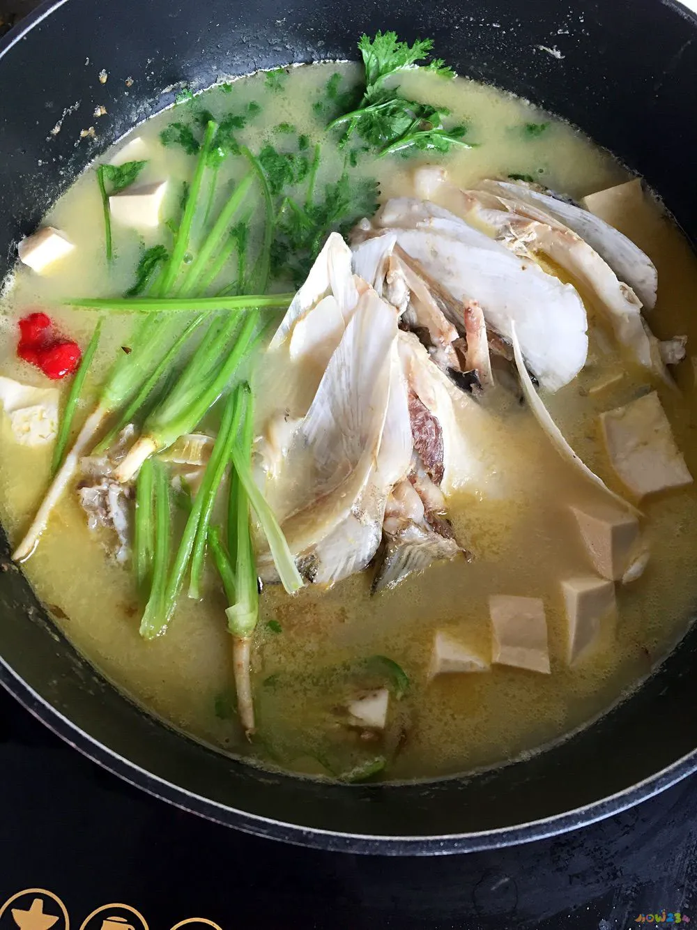 豆腐酒酿汤的家常做法_鱼头豆腐汤的家常做法_豆腐猪肝汤的家常做法