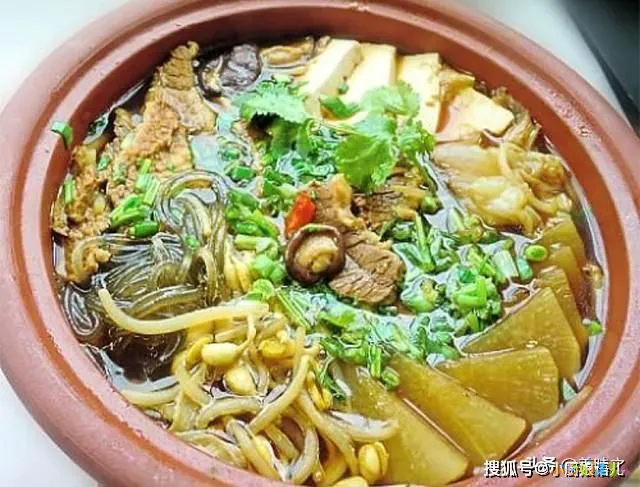 番茄炖牛肉家常做法_土豆蕃茄炖牛肉家常做法_炖牛肉的家常做法