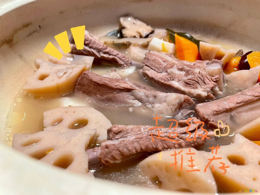 高压锅排骨炖藕的做法_排骨炖藕的家常做法_排骨炖藕的家常做法
