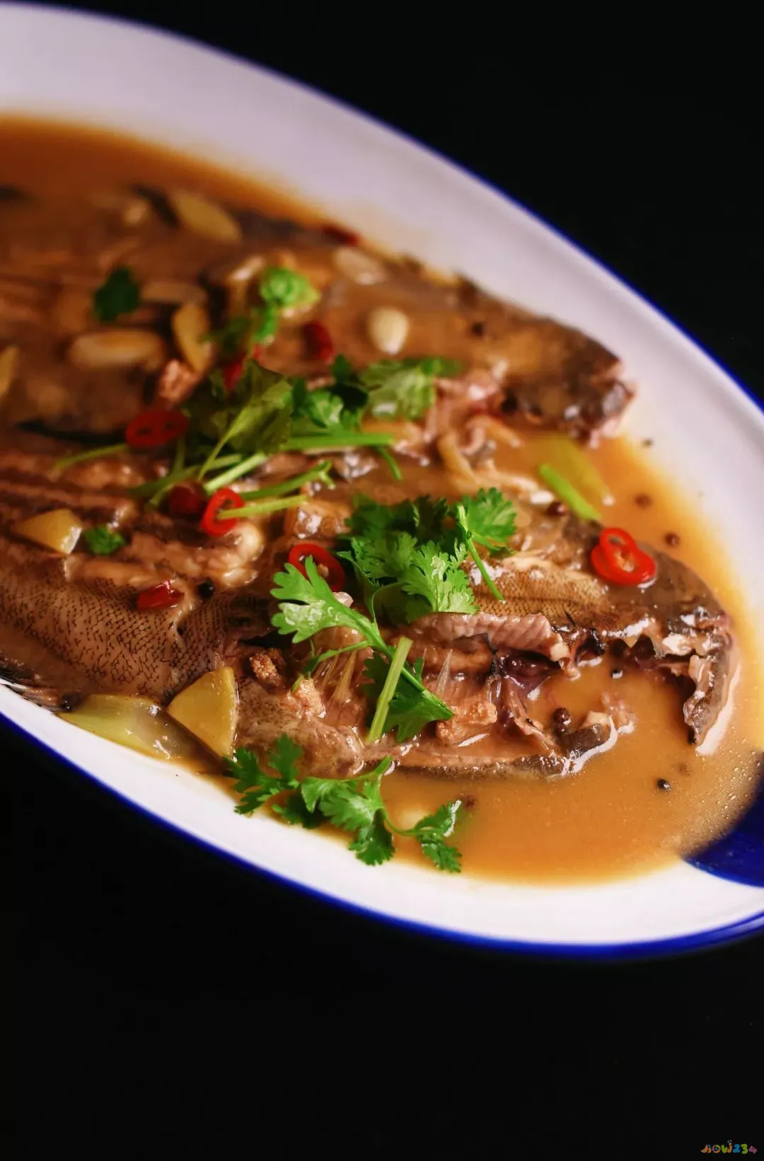 家常清蒸鸦片鱼的做法_家常做法清蒸鱼鸦片怎么做_清蒸鸦片鱼图片无水印