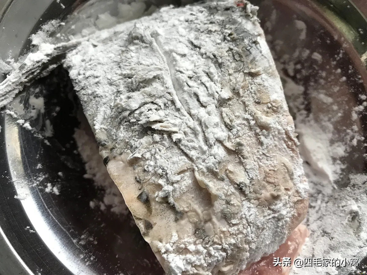 炖鲤鱼家常做法大全_排骨炖鲤鱼家常做法_家常炖鲤鱼的做法