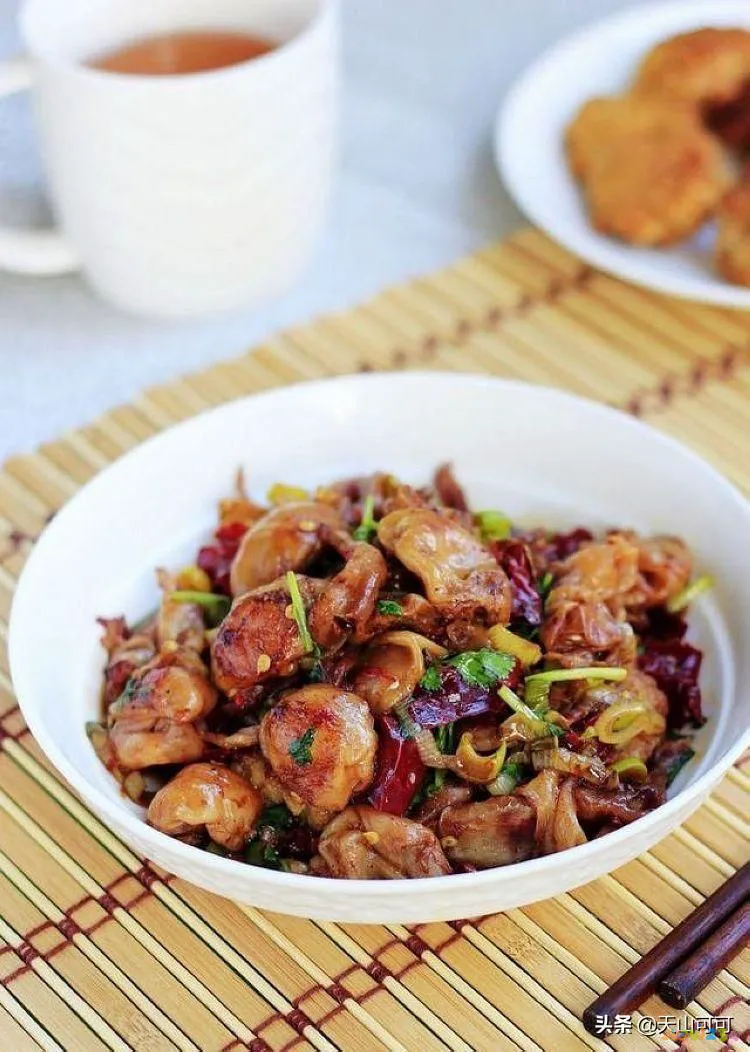 干鱼肚的家常做法_干鱼肚的家常做法窍门_如何做干鱼肚