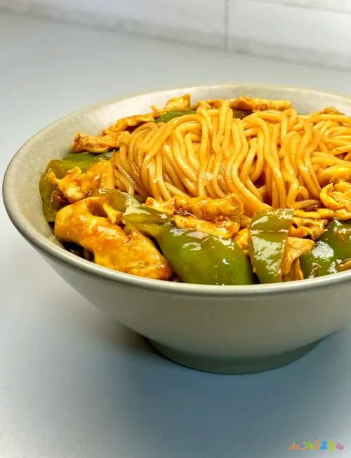 鸡蛋家常青椒面怎么炒_青椒鸡蛋加面粉_家常青椒鸡蛋面