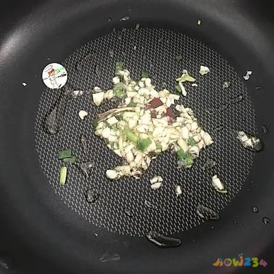 韩式炒家常年糕做法大全_韩式炒家常年糕做法视频_韩式炒年糕的家常做法