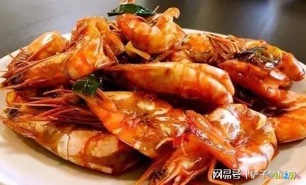 番茄酱焖大虾的做法_家常焖大虾简单做法_家常油焖大虾简单做法