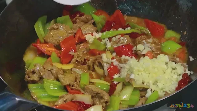 油泼鲤鱼的家常做法_油泼面家常做法_油泼面的家常做法视频