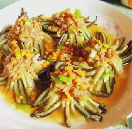 孜然茄子怎么做好吃_孜然茄子的做法_家常孜然茄子的做法