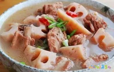 家常盐鸡做法_盐鸡做作方法_家常盐?h鸡的做法