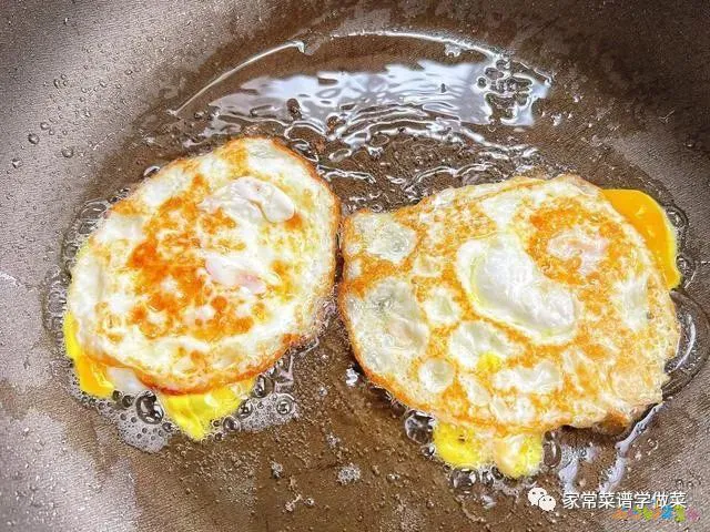 肉丸汤的家常做法_家常汤的做法_药膳鸽子汤家常做法