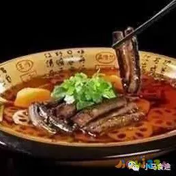 水果辣酱的家常做法_家常辣酱炒鱿鱼做法_家常自制香辣酱的做法