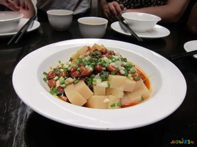 天天饮食十年典藏家常保健菜_降火的家常菜_菜丸子的家常做法炸丸子