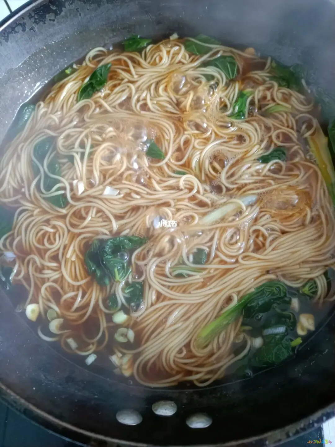 溜疙瘩的家常做法_菌汤的做法大全家常汤_家常海鲜疙瘩汤