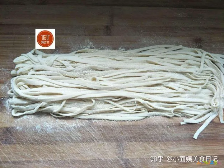 蕃茄蒸饭的家常做法_蕃茄草鱼火锅的做法_蕃茄牛尾汤的做法