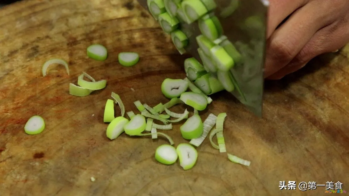 茄子家常做法大全_风味茄子家常做法_茄子家常做法