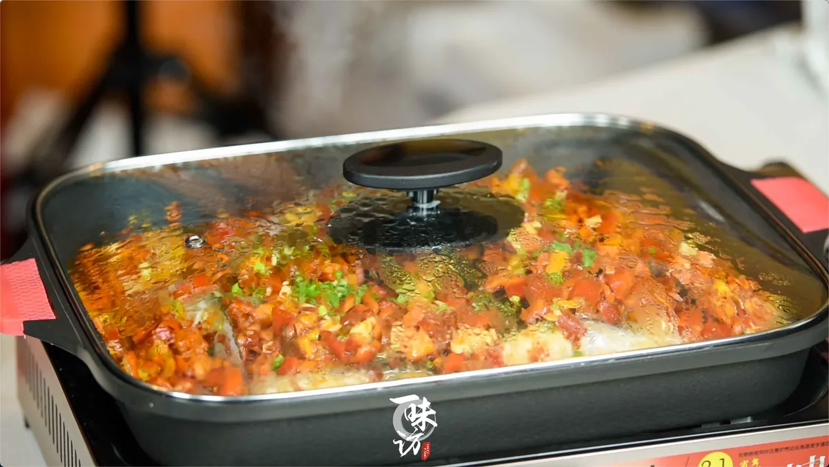 鱼头剁椒能做什么菜_家常鱼头做法剁椒怎么做_剁椒鱼头的家常做法