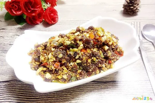 东北香辣肉丝的家常做法_茄子肉丝面的家常做法_肉丝茄子炒豆角的做法