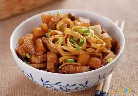 素炒面的家常做法_炒面的家常做法豆芽_炒面的家常做法素