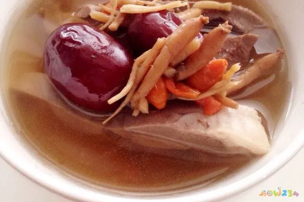 正宗家常炒排骨的做法_子排汤家常做法_家常板栗烧排骨的做法