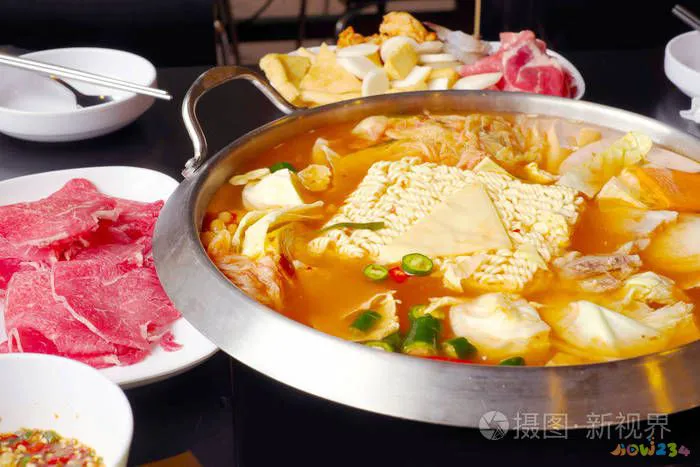 火锅家常菜做法大全_家常火锅的做法大全_大虾火锅做法大全家常