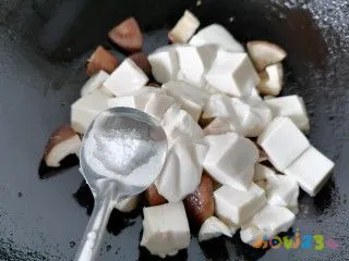 海蛎的家常做法_海蛎韭菜煎蛋的做法_炒海蛎干的做法大全