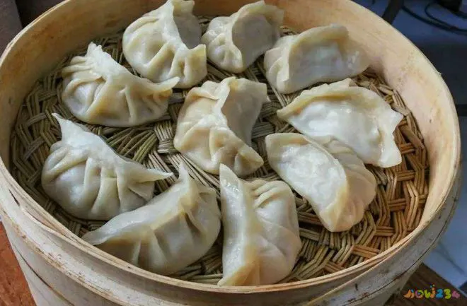 馅饺子家常酸菜做法窍门_酸菜馅饺子的家常做法_饺子馅酸菜怎么调才好吃