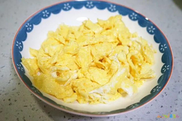 鱼香鸡蛋的家常做法_鸡蛋做鱼的方法_鸡蛋家常做法鱼香肉丝视频